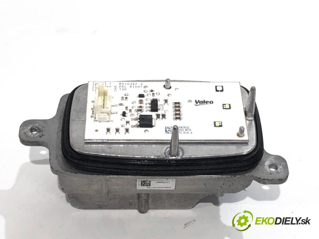 RENAULT MEGANE IV liftback 2016 151 kW 1.6 TCe 205 (B9MV) 1618 modul LED pravý 90062632