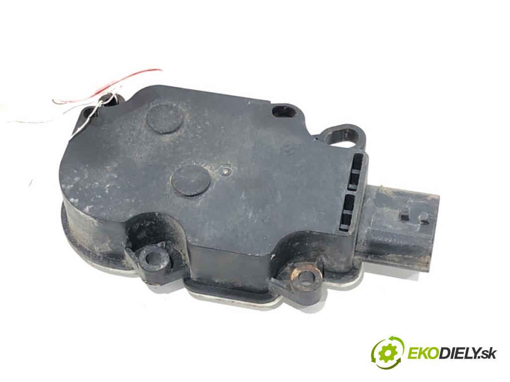 RENAULT MEGANE IV liftback 2016 151 kW 1.6 TCe 205 (B9MV) 1618 Motorček rolety ŽALÚZIE: A24041153212