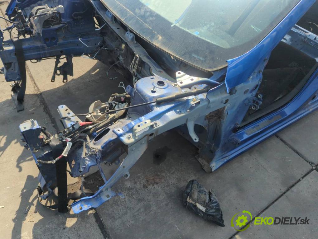 RENAULT MEGANE IV liftback 2016 151 kW 1.6 TCe 205 (B9MV) 1618 KAROSERIA ČTVRŤÁK blatník zadní část levý pravý práh střecha PODŁUŻNICA levý pravý