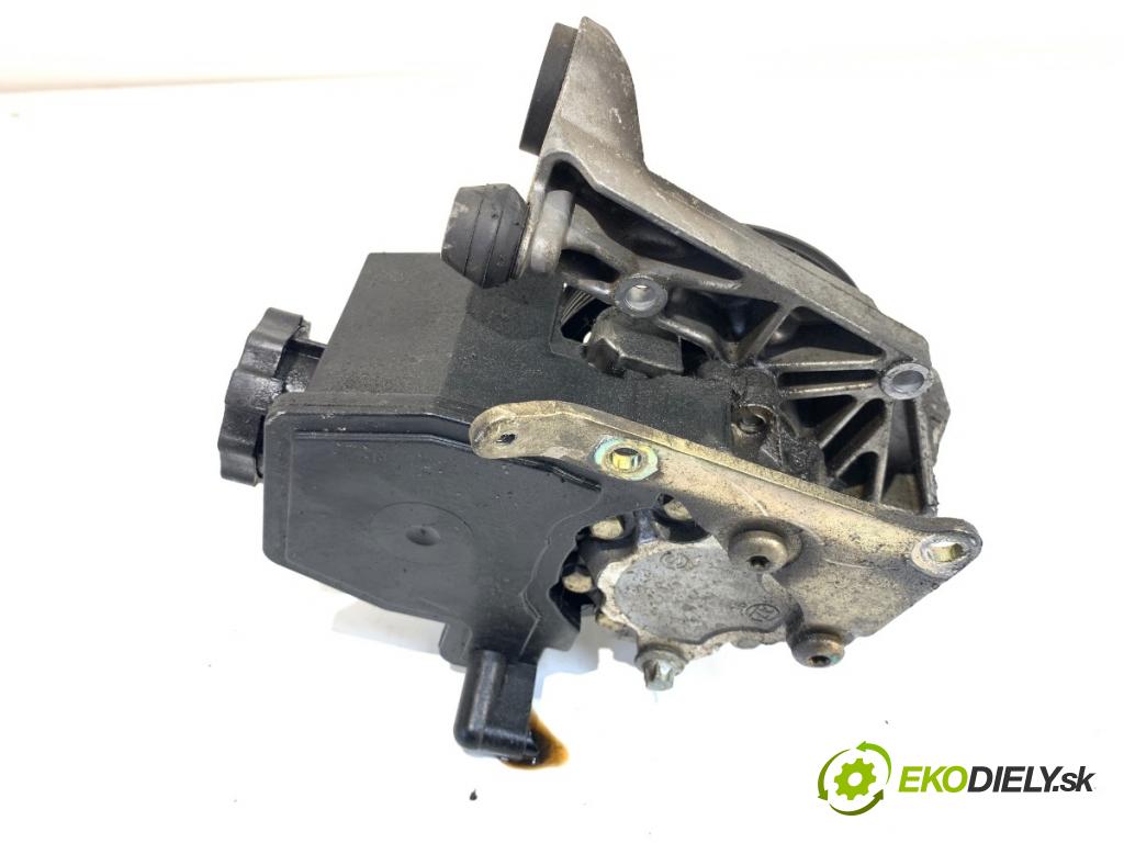 MERCEDES-BENZ CL203 coupe 2002 120 kW C 200 Kompressor (203.742) 1796 pumpa servočerpadlo A0024668401 (Servočerpadlo)