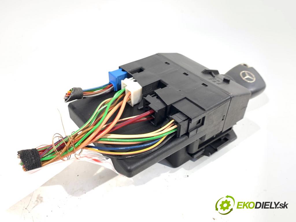 MERCEDES-BENZ CL203 coupe 2002 120 kW C 200 Kompressor (203.742) 1796 spinačka 2035450508 (Spínacia skrinka)