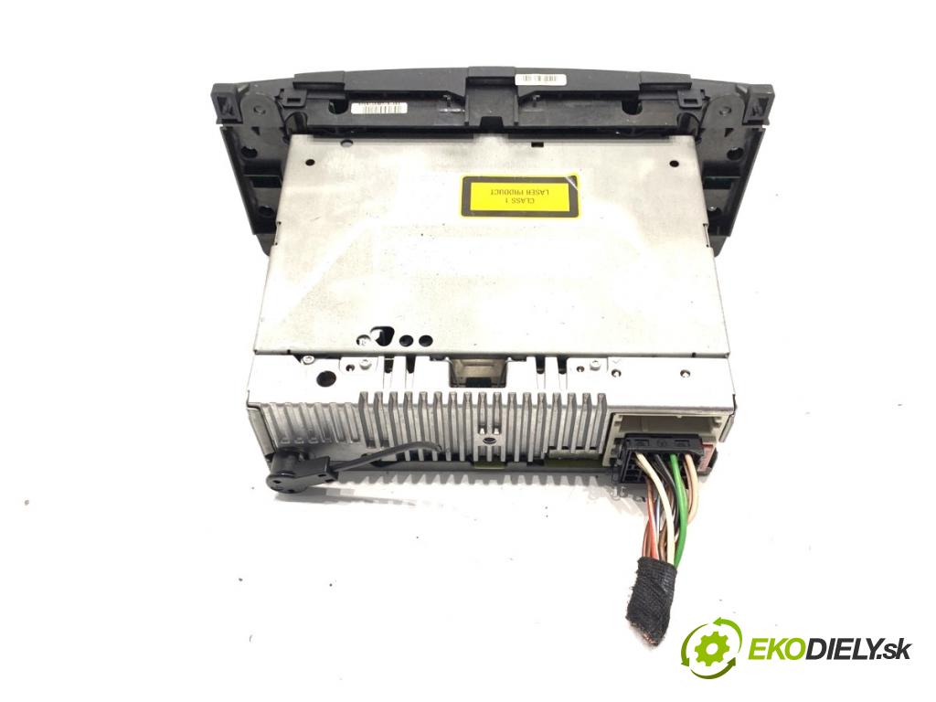 MERCEDES-BENZ W245 liftback 2006 80 kW B 180 CDI (245.207) 1991 RADIO A1698200486 (Audio zariadenie)