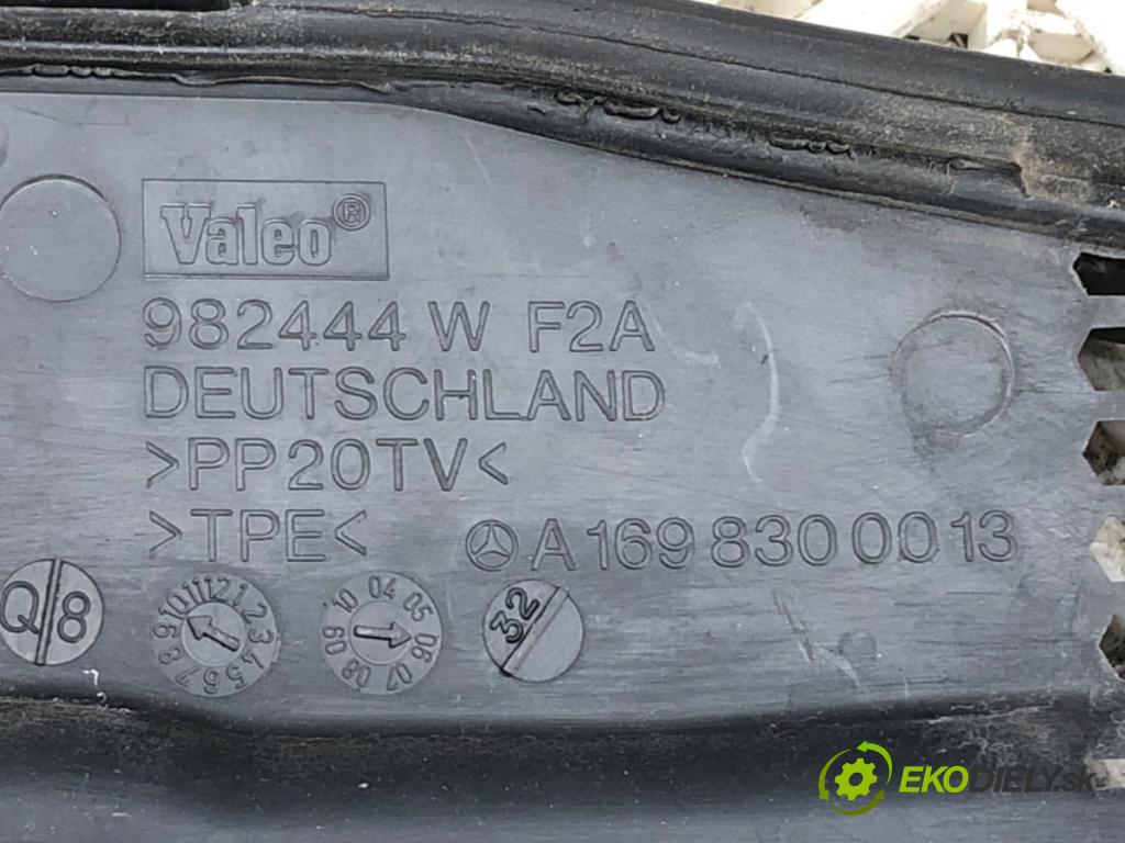 MERCEDES-BENZ W245 liftback 2006 80 kW B 180 CDI (245.207) 1991 Torpédo, plast pod čelné okno A1698300013 (Torpédo (plast pod čelným sklom))