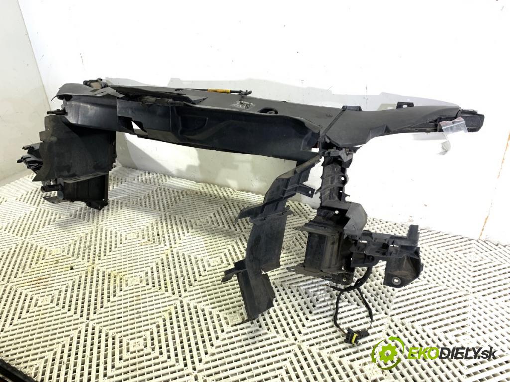 MERCEDES-BENZ W245 liftback 2006 80 kW B 180 CDI (245.207) 1991 držák přední část  (Přední výztuha)