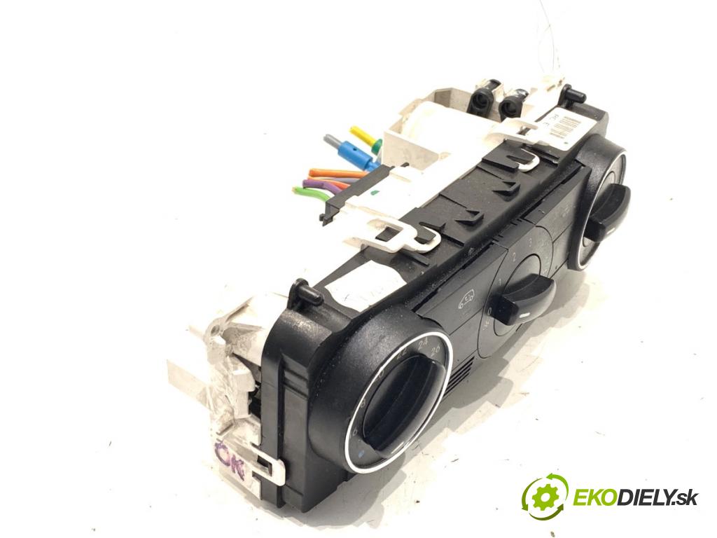 MERCEDES-BENZ W245 liftback 2006 80 kW B 180 CDI (245.207) 1991 Panel ovládania kúrenia A1698301585 (Prepínacie páčky pod volantom)