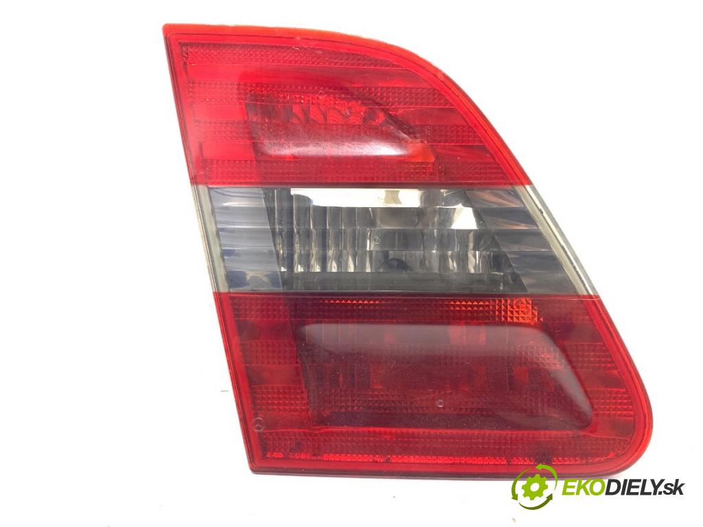 MERCEDES-BENZ W245 liftback 2006 80 kW B 180 CDI (245.207) 1991 Svetlo zad ľavá strana vnútorná  (Kľučka dverí ostatné)