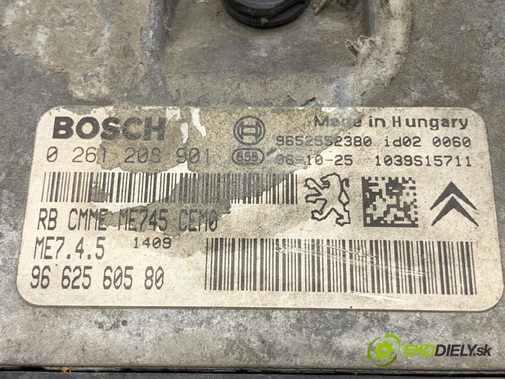 PEUGEOT 206 liftback 2006 80 kW 1.6 16V 1587 řídící jednotka motora 9662560580 (Řídicí jednotka)