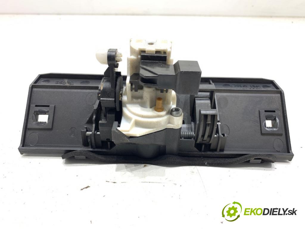 PEUGEOT 206 liftback 2006 80 kW 1.6 16V 1587 klika dveří zadní část N0501499