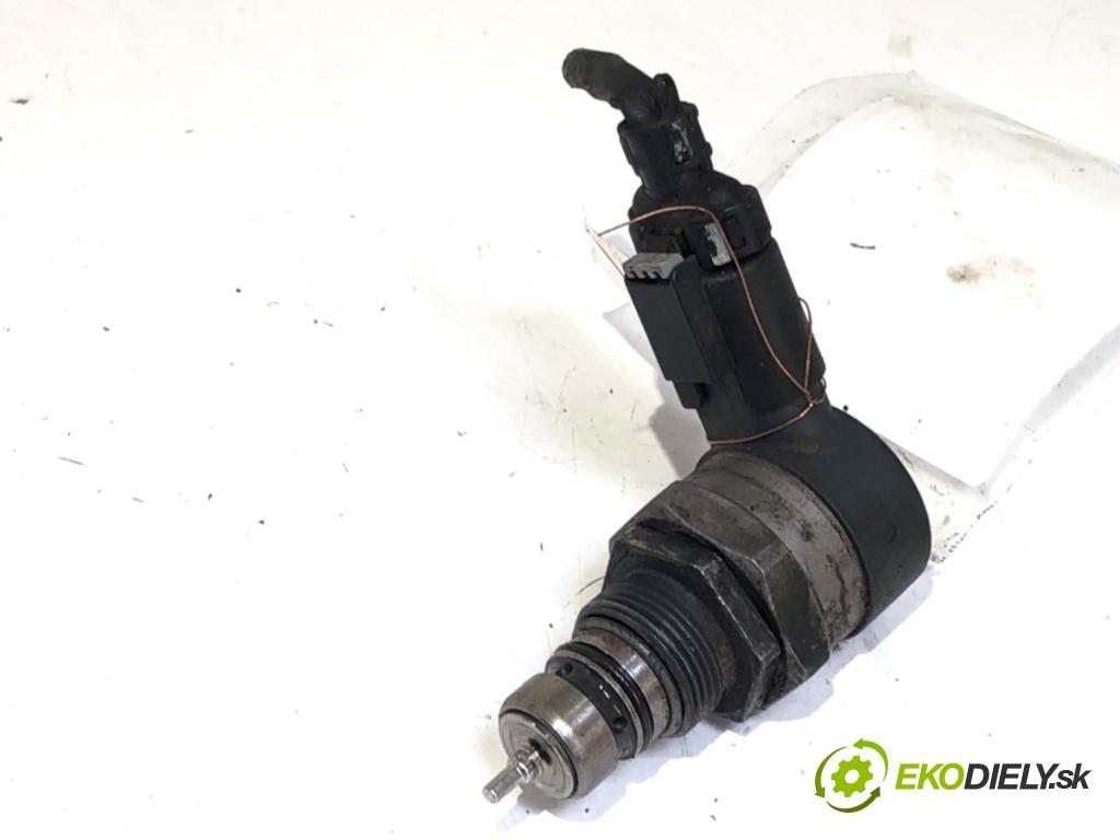 MERCEDES-BENZ W245 liftback 2006 80 kW B 180 CDI (245.207) 1991 Snímač tlaku paliva A6110780449 (Snímač)