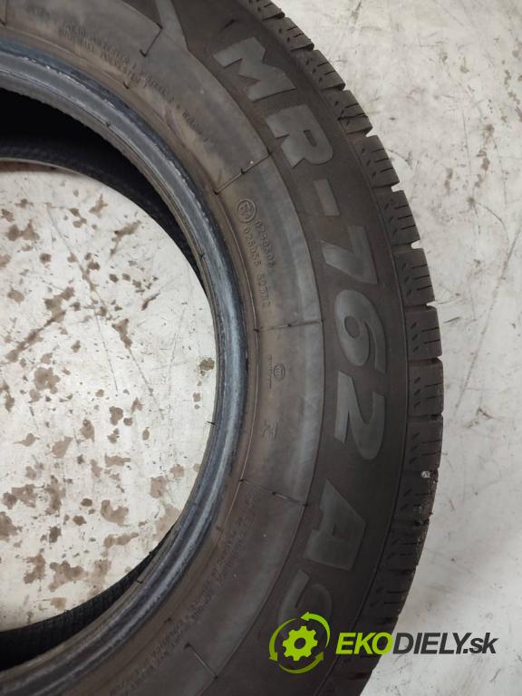 --- --- PNEUMATIKY: VÍCENÁ SEZÓNA: 4x 185/70 R14