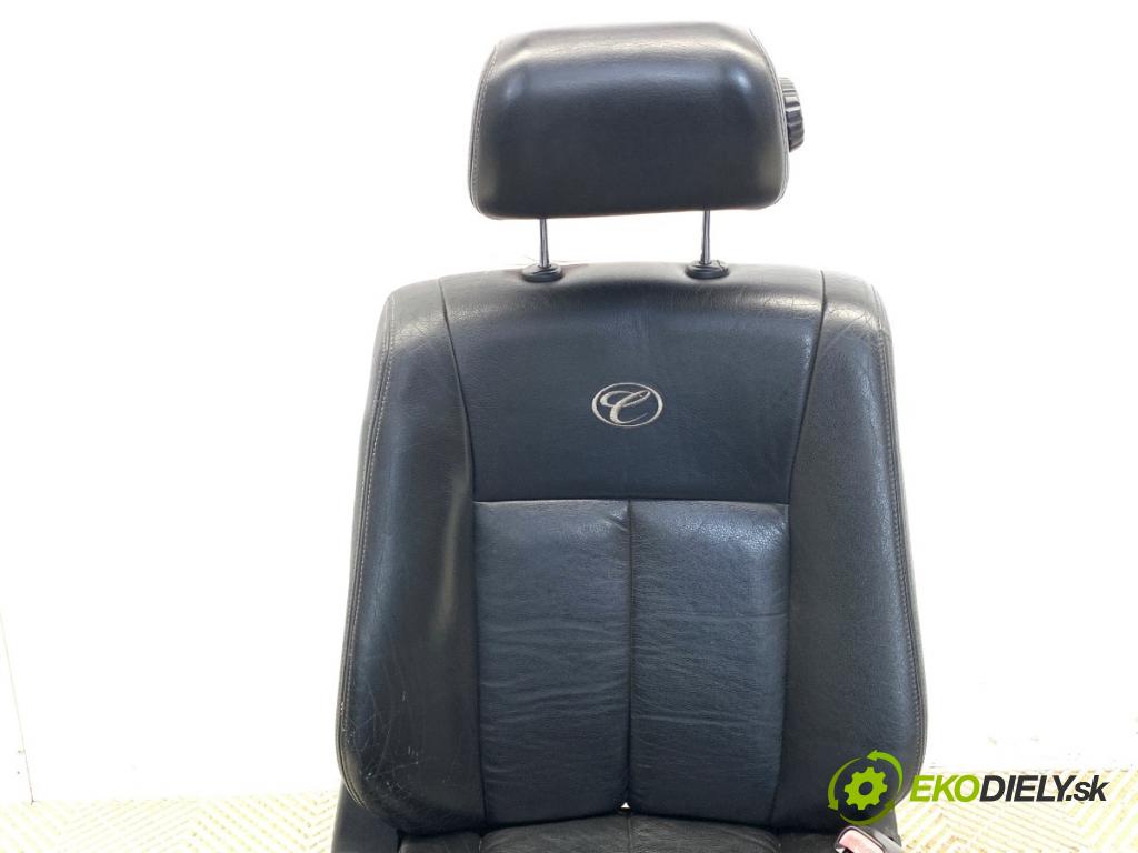 SSANGYONG CHAIRMAN sedan 2000 165 kW 3.2 3199 sedadlo pravý přední část