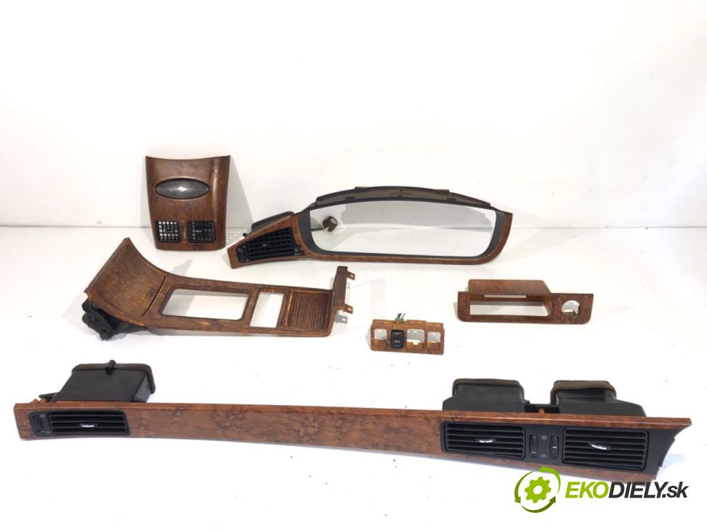 SSANGYONG CHAIRMAN sedan 2000 165 kW 3.2 3199 lišty kryt 76550-11002 (Lišta)