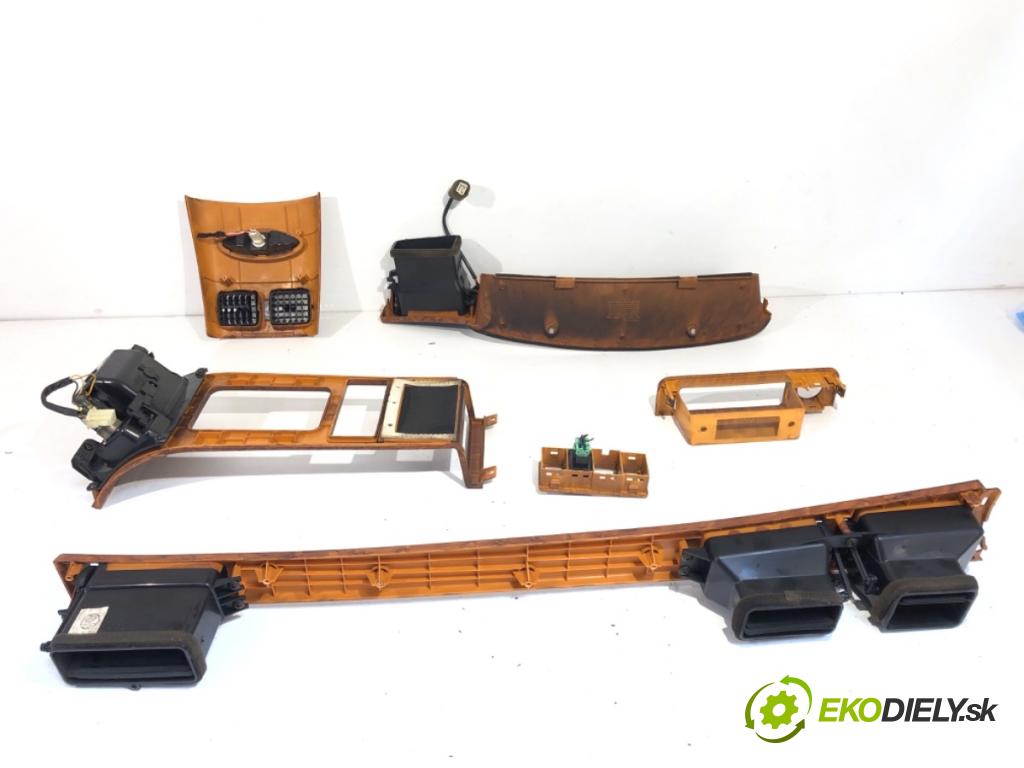 SSANGYONG CHAIRMAN sedan 2000 165 kW 3.2 3199 lišty kryt 76550-11002 (Lišta)