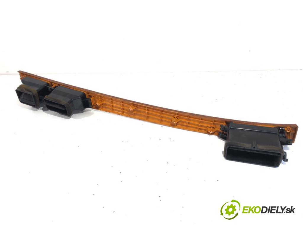 SSANGYONG CHAIRMAN sedan 2000 165 kW 3.2 3199 lišty kryt 76550-11002 (Lišta)