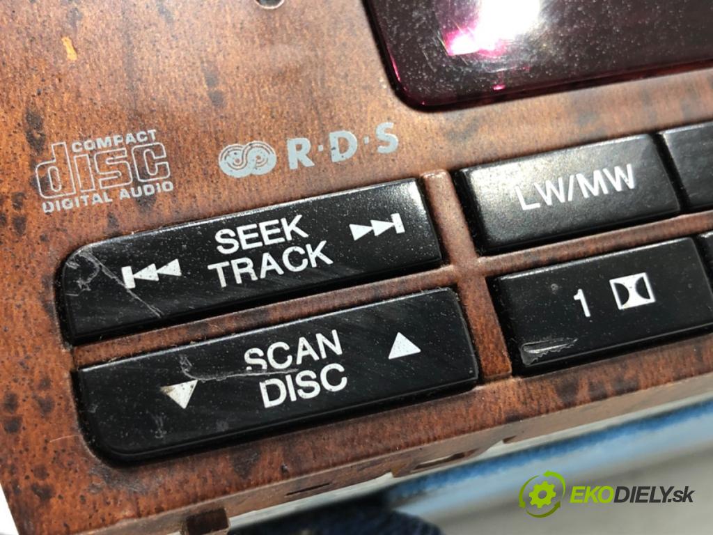 SSANGYONG CHAIRMAN sedan 2000 165 kW 3.2 3199 RADIO 89100-11751 (Audio zariadenie)