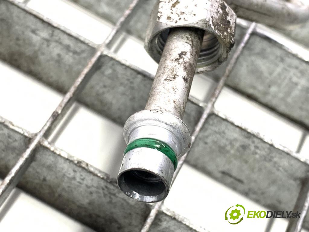 SSANGYONG CHAIRMAN sedan 2000 165 kW 3.2 3199 rúrka klimatizácie  (Rúrka klimatizácie)