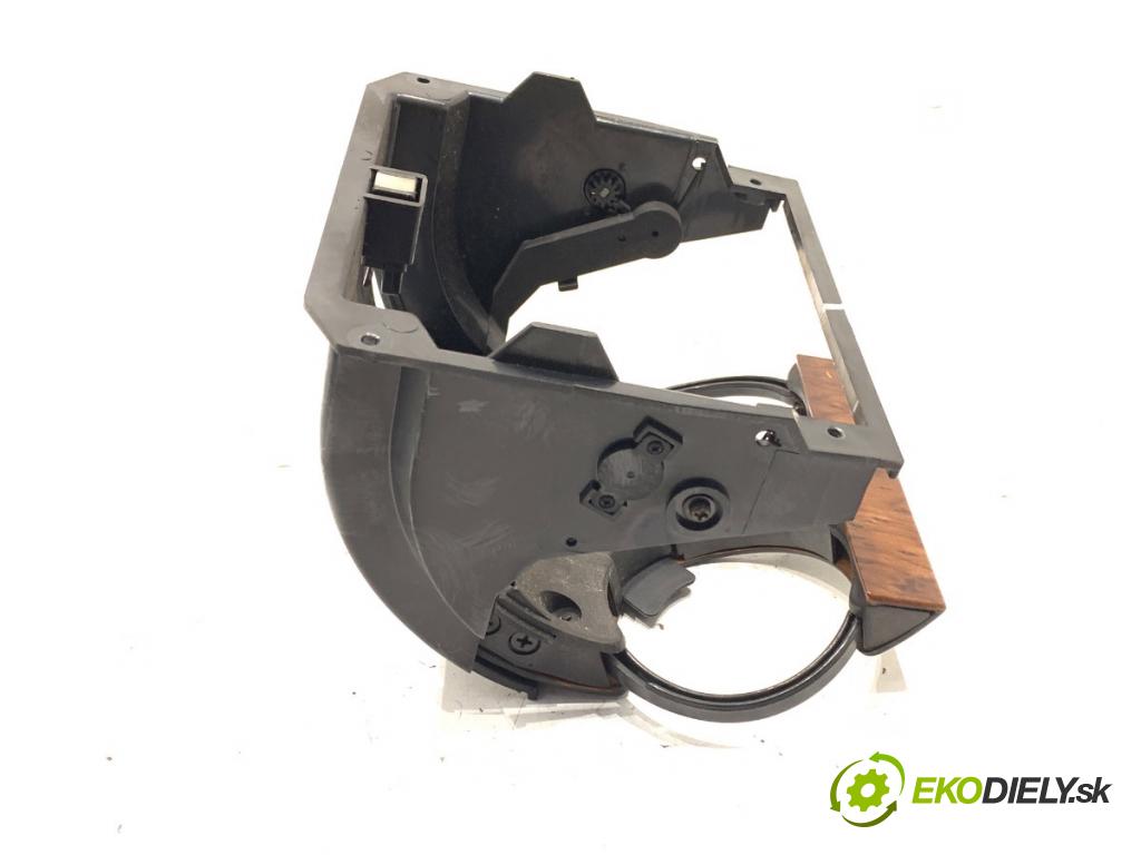 SSANGYONG CHAIRMAN sedan 2000 165 kW 3.2 3199 Držiak na nápoje  (Držiak (úchyt) na nápoje)