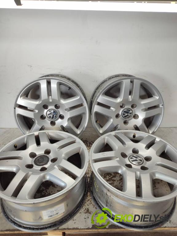 VW TOUAREG SUV 2006 165 kW 3.0 V6 TDI 2967 disky hlinikové 18 5X130 8J 71,6 57 7L6601025T