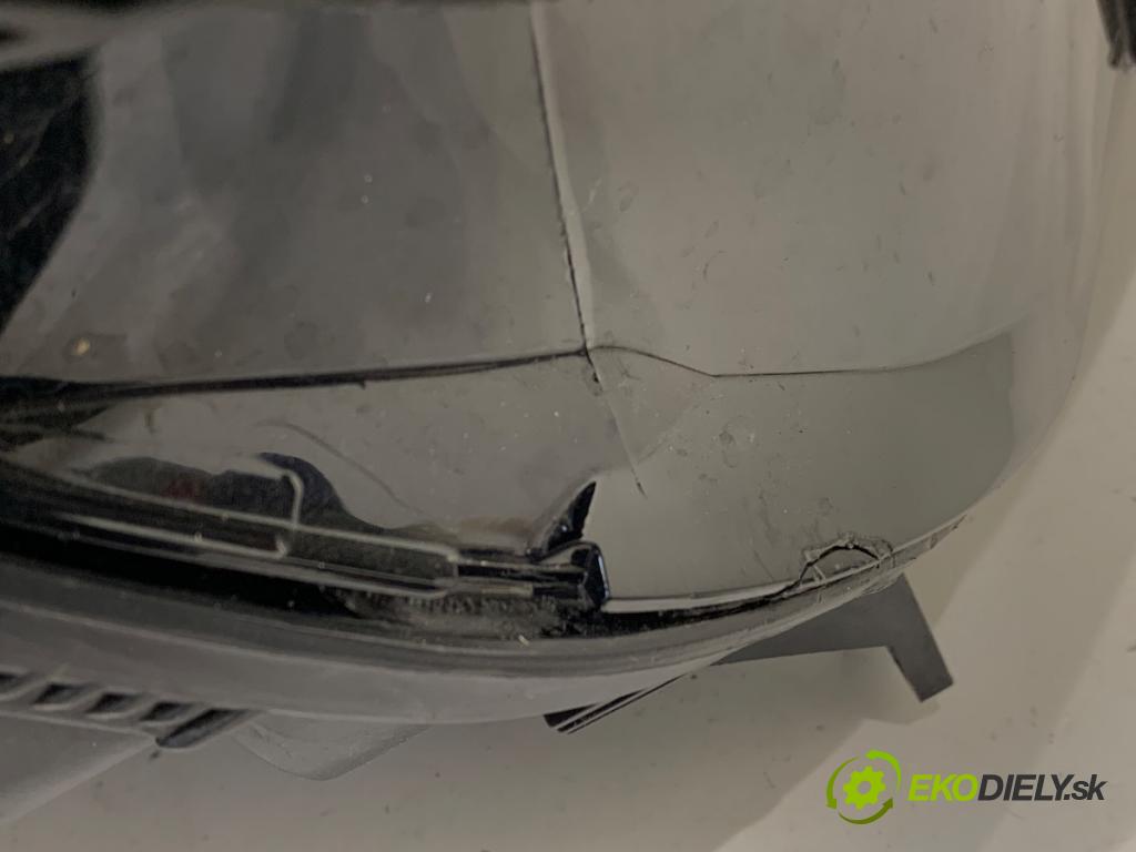 AUDI Q5 FY SUV 2018 140 kW 40 TDI quattro 1968 Svetlomet pravy predný XENON 80A941034