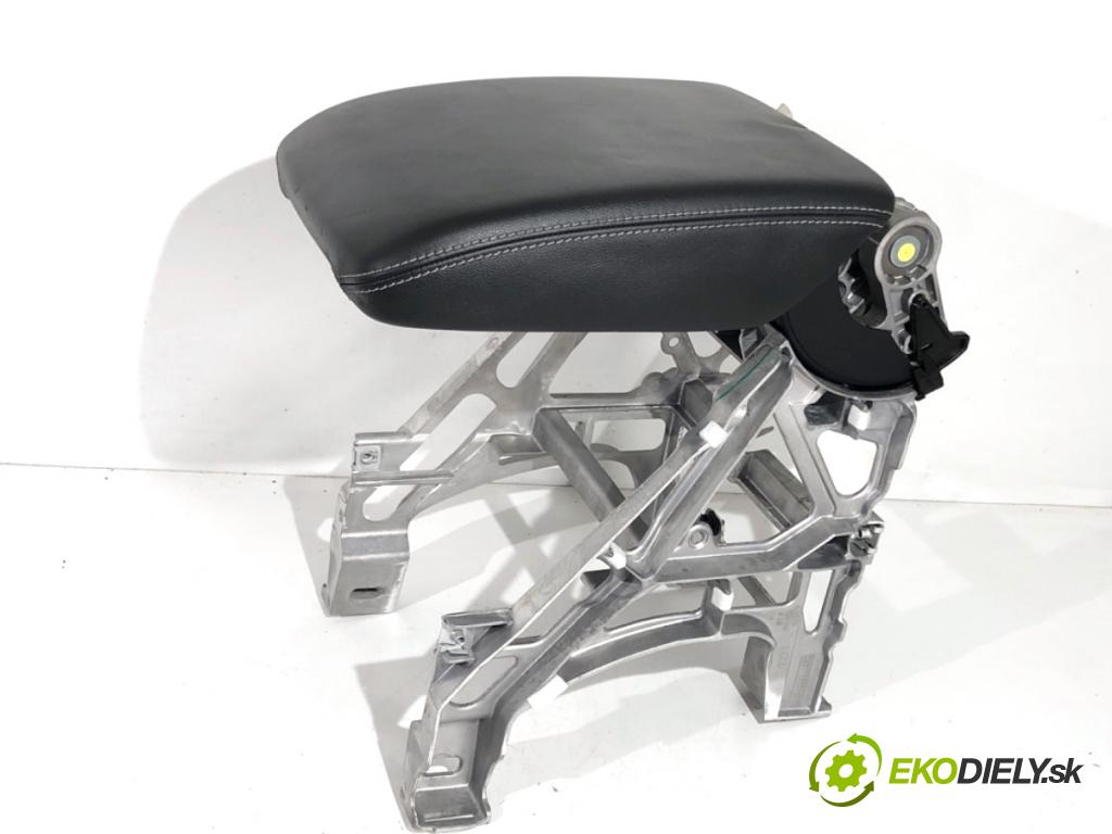 AUDI Q5 FY SUV 2018 140 kW 40 TDI quattro 1968 Lakťová opierka 80A864288A (Lakťová opierka)