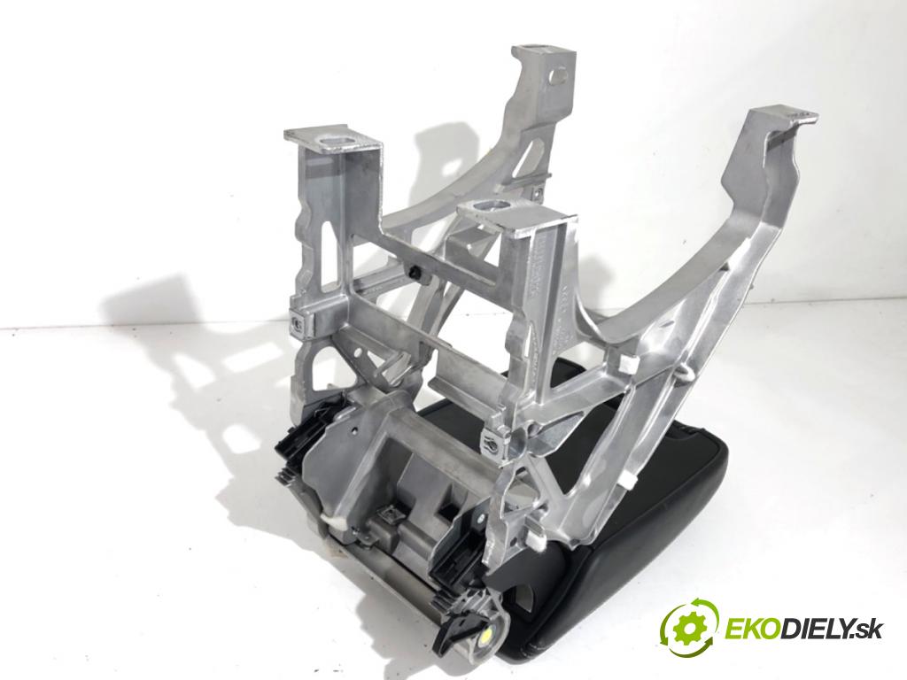 AUDI Q5 FY SUV 2018 140 kW 40 TDI quattro 1968 Lakťová opierka 80A864288A (Lakťová opierka)