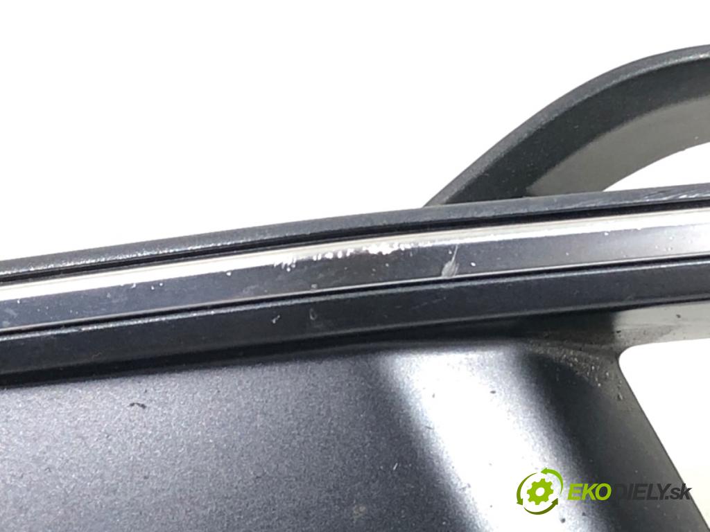 AUDI Q5 FY SUV 2018 140 kW 40 TDI quattro 1968 Mriežky nárazníka pravy predný 80A807680H/J