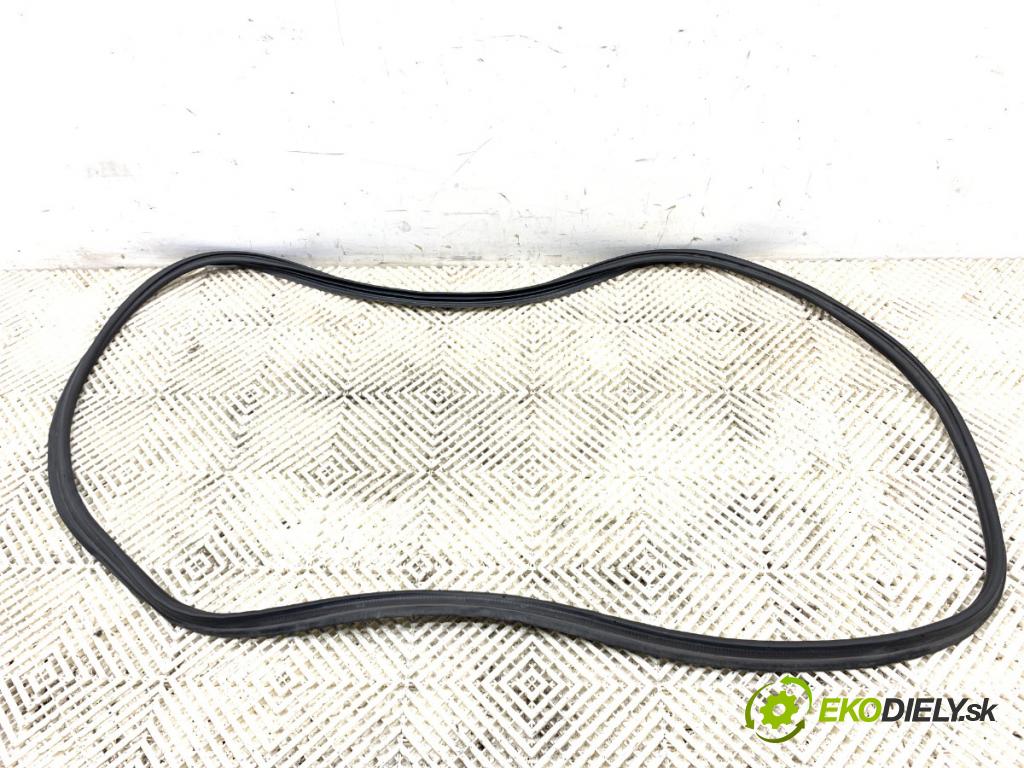 AUDI Q5 FY SUV 2018 140 kW 40 TDI quattro 1968 tesnenie dverí kufra 