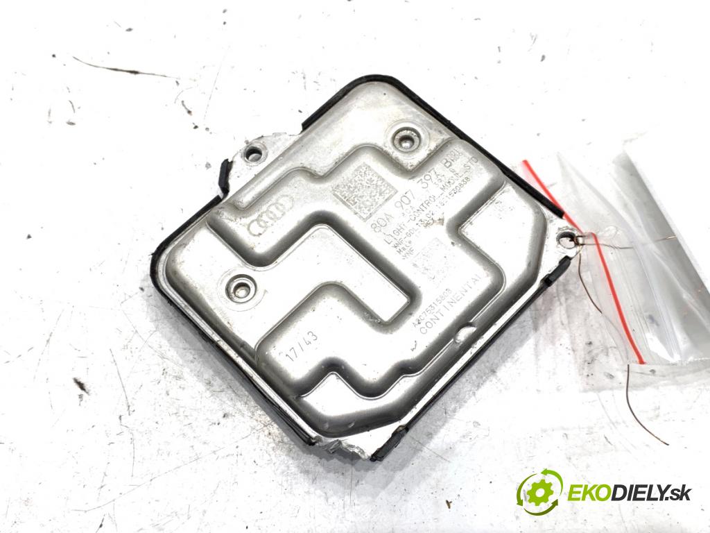 AUDI Q5 FY SUV 2018 140 kW 40 TDI quattro 1968 Menič XENON 80A907397B (Riadiaca jednotka xenónu)