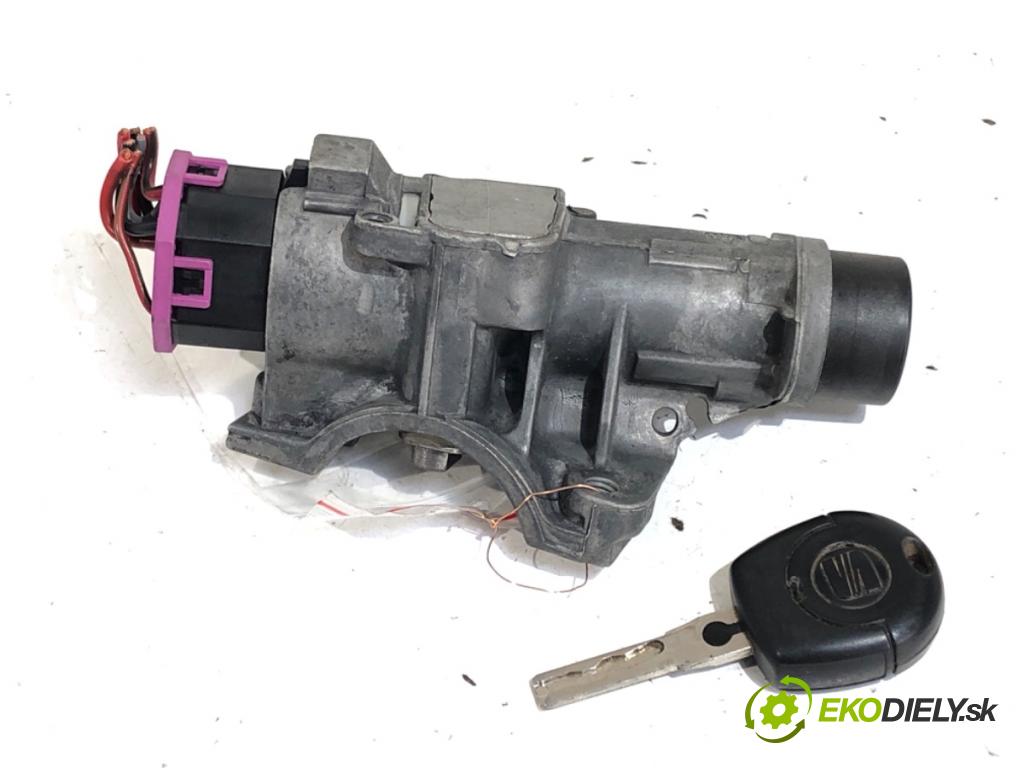 SKODA OCTAVIA I Kombi 2003 66 kW 1.9 TDI 1896 spinačka 4B0905851C (Spínacia skrinka)