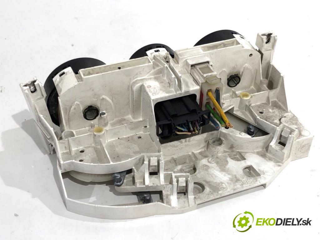 SKODA OCTAVIA I Kombi 2003 66 kW 1.9 TDI 1896 Panel ovládania kúrenia 1J0820045E (Prepínacie páčky pod volantom)