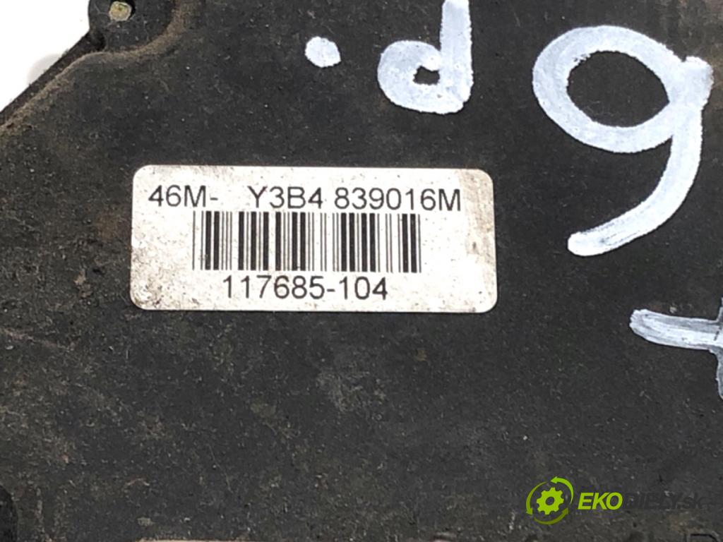 SKODA OCTAVIA I Kombi 2003 66 kW 1.9 TDI 1896 zámok dveře pravý zadní část 3B4839016M