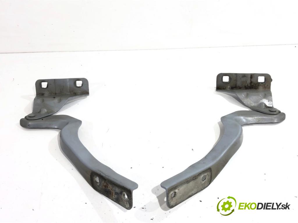 NISSAN QASHQAI J10 SUV 2009 84 kW 1.6 1598 závěs kapoty přední část 