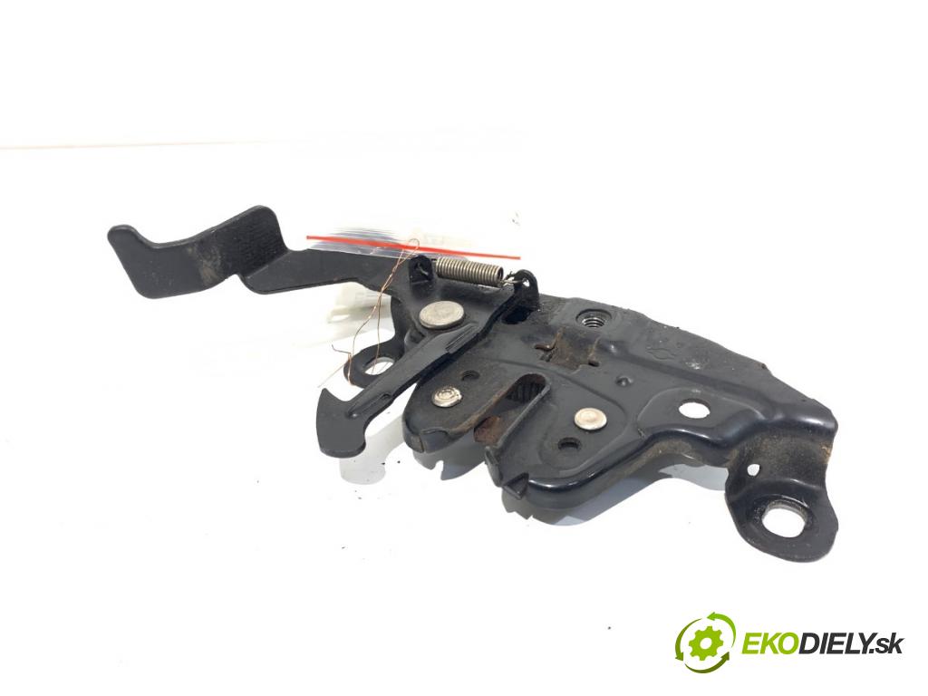 NISSAN QASHQAI J10 SUV 2009 84 kW 1.6 1598 zámok kapoty přední část