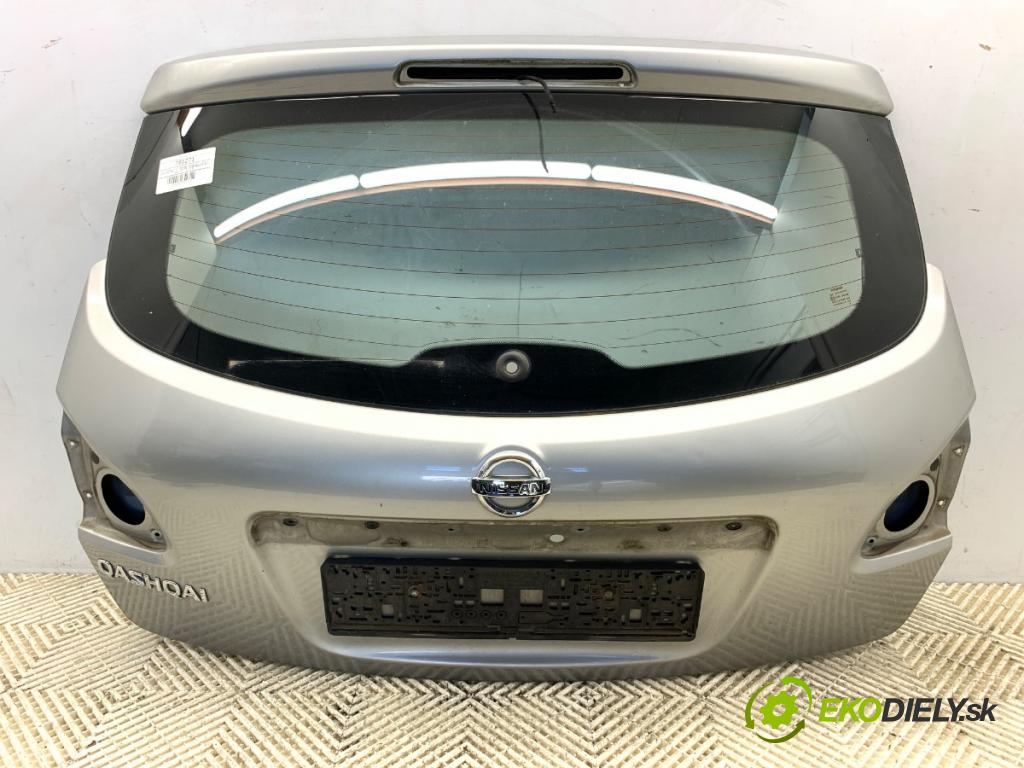 NISSAN QASHQAI J10 SUV 2009 84 kW 1.6 1598 kapota zadní část KY0