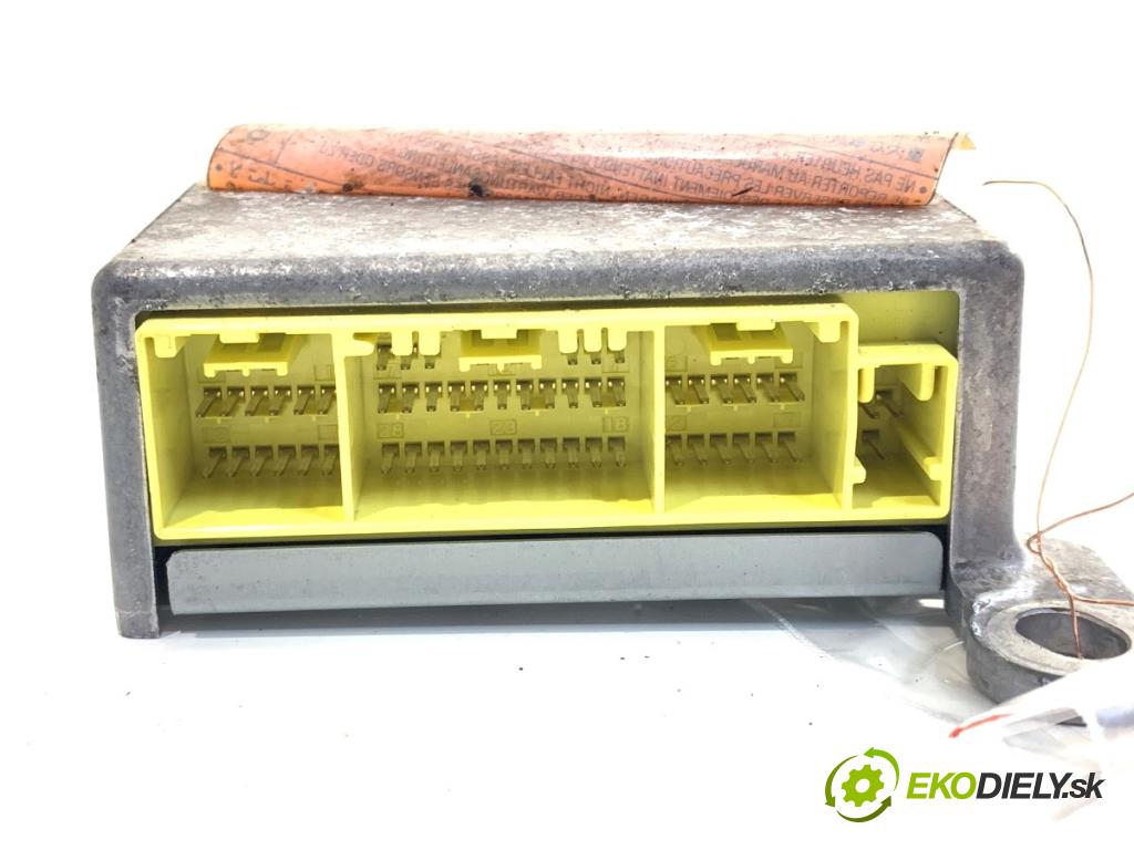 NISSAN QASHQAI J10 SUV 2009 84 kW 1.6 1598 senzor airbag 98820JD10A (Snímač)