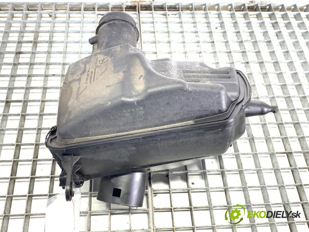 NISSAN QASHQAI J10 SUV 2009 84 kW 1.6 1598 Obal filtra vzduchu 1021725S01 (Obal vzduchového filtra)