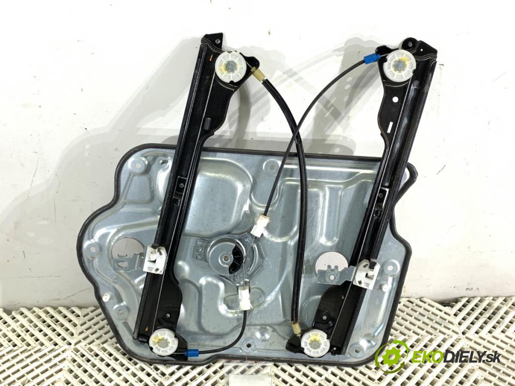 NISSAN QASHQAI J10 SUV 2009 84 kW 1.6 1598 mechanismus okna levý přední část 