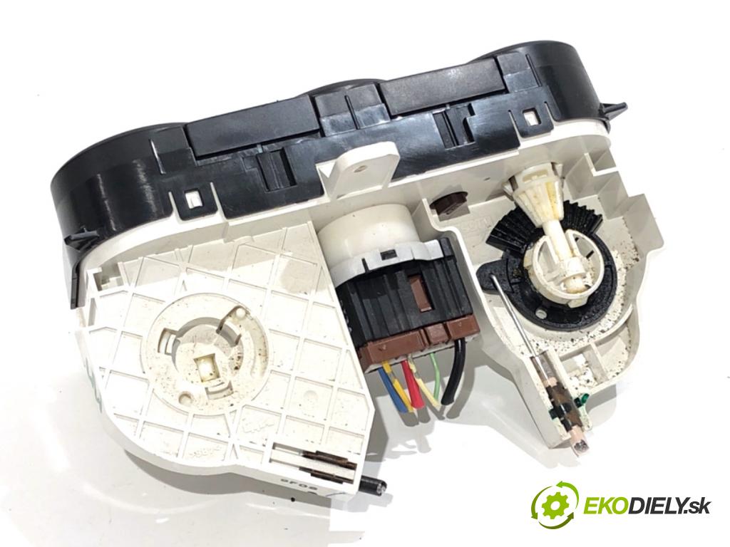 NISSAN QASHQAI J10 SUV 2009 84 kW 1.6 1598 Panel ovládania kúrenia  (Prepínacie páčky pod volantom)