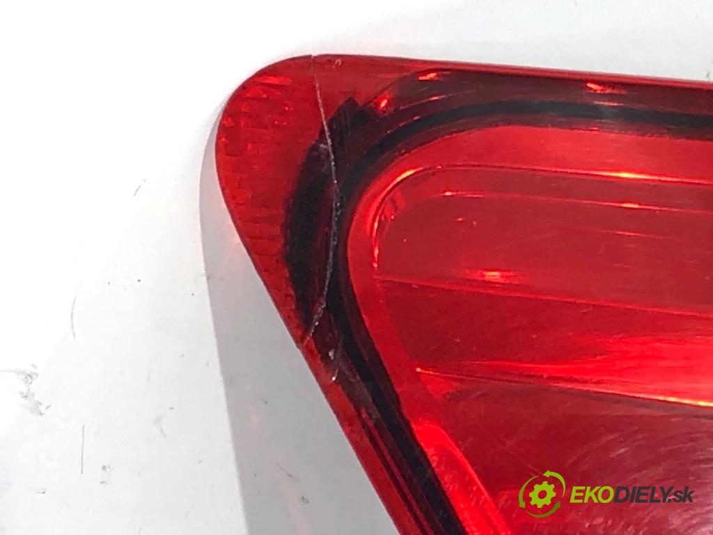 NISSAN QASHQAI J10 SUV 2009 84 kW 1.6 1598 světlo levý zadní část