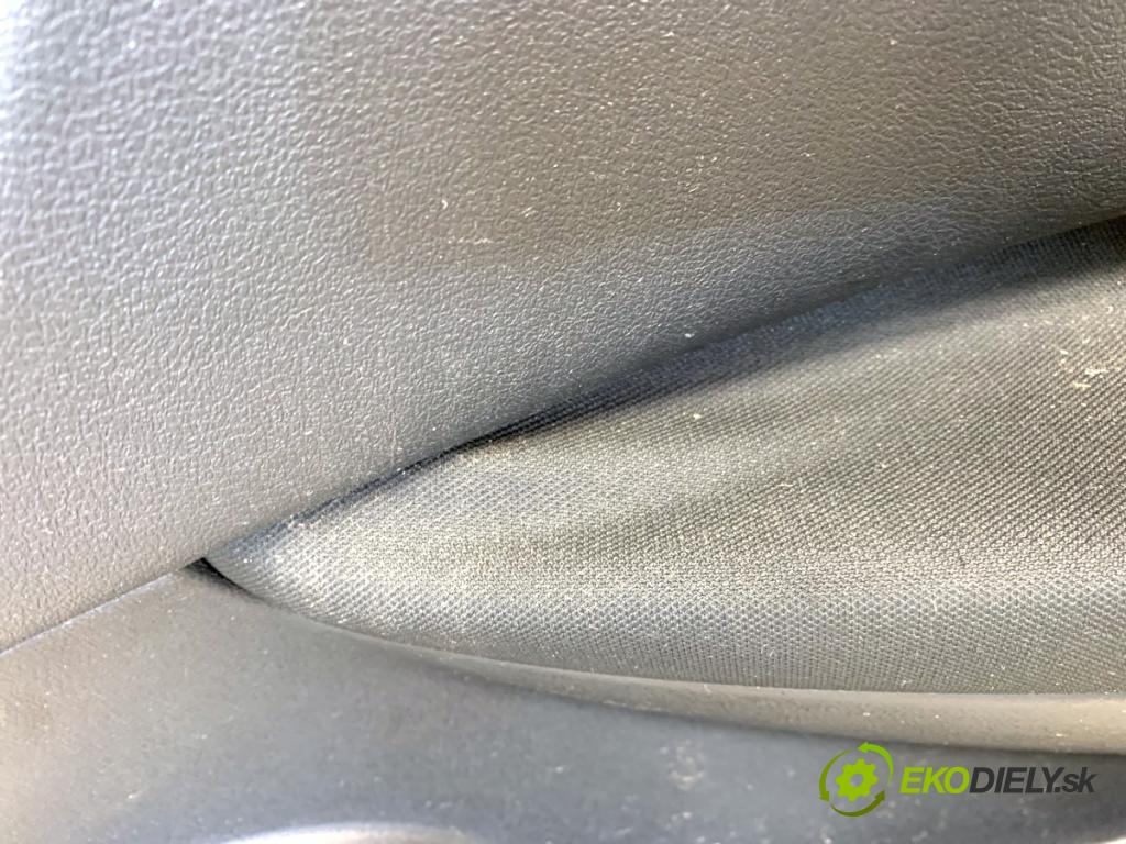 NISSAN QASHQAI J10 SUV 2009 84 kW 1.6 1598 ča dveře pravý přední část