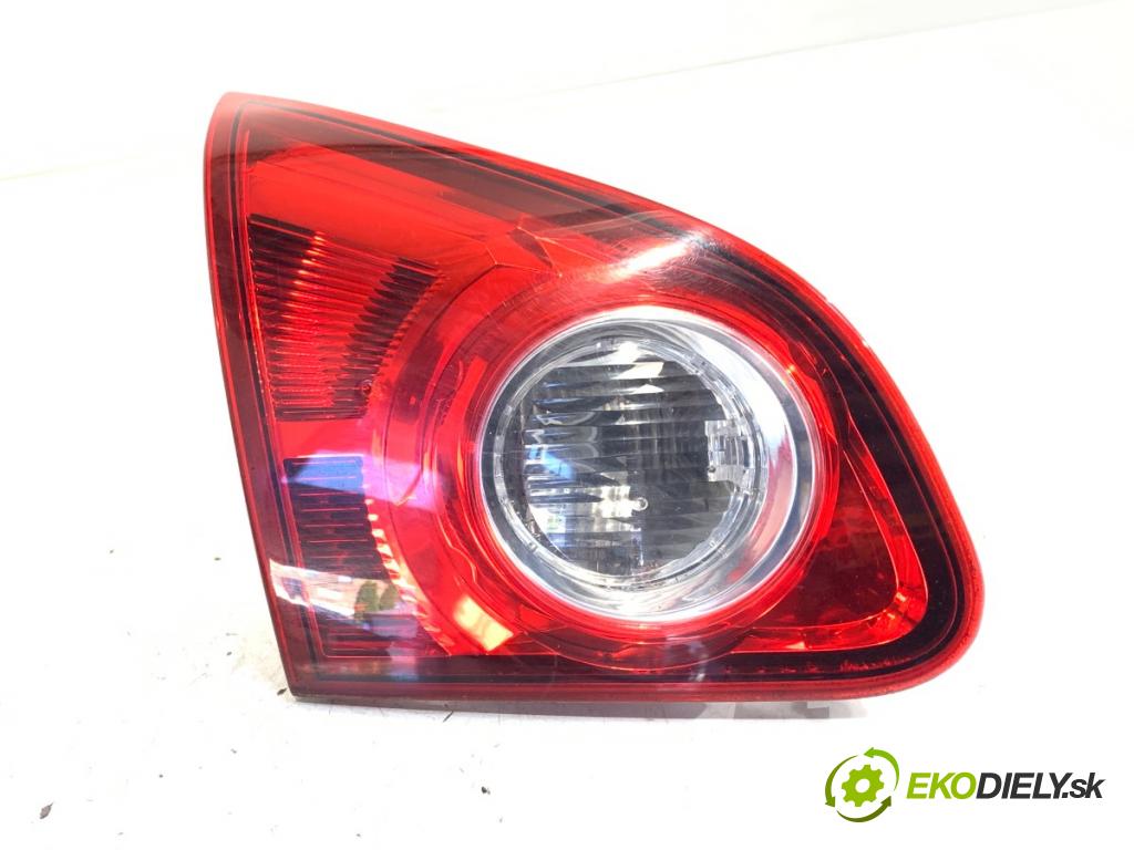 NISSAN QASHQAI J10 SUV 2009 84 kW 1.6 1598 světlo zadní část levá strana vnitřní  (Klika dveří ostatní)