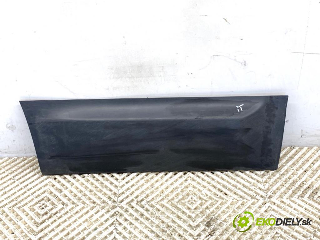 NISSAN QASHQAI J10 SUV 2009 84 kW 1.6 1598 lišta dveře pravý zadní část 