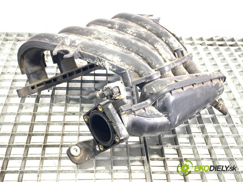 NISSAN QASHQAI J10 SUV 2009 84 kW 1.6 1598 potrubí sání  (Sací potrubí)