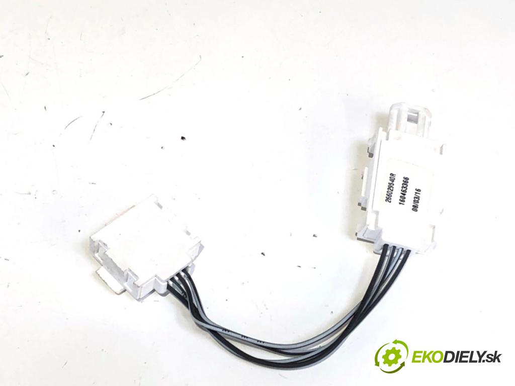 RENAULT MEGANE IV liftback 2016 151 kW 1.6 TCe 205 (B9MV) 1618 modul snímač LED 266029540R