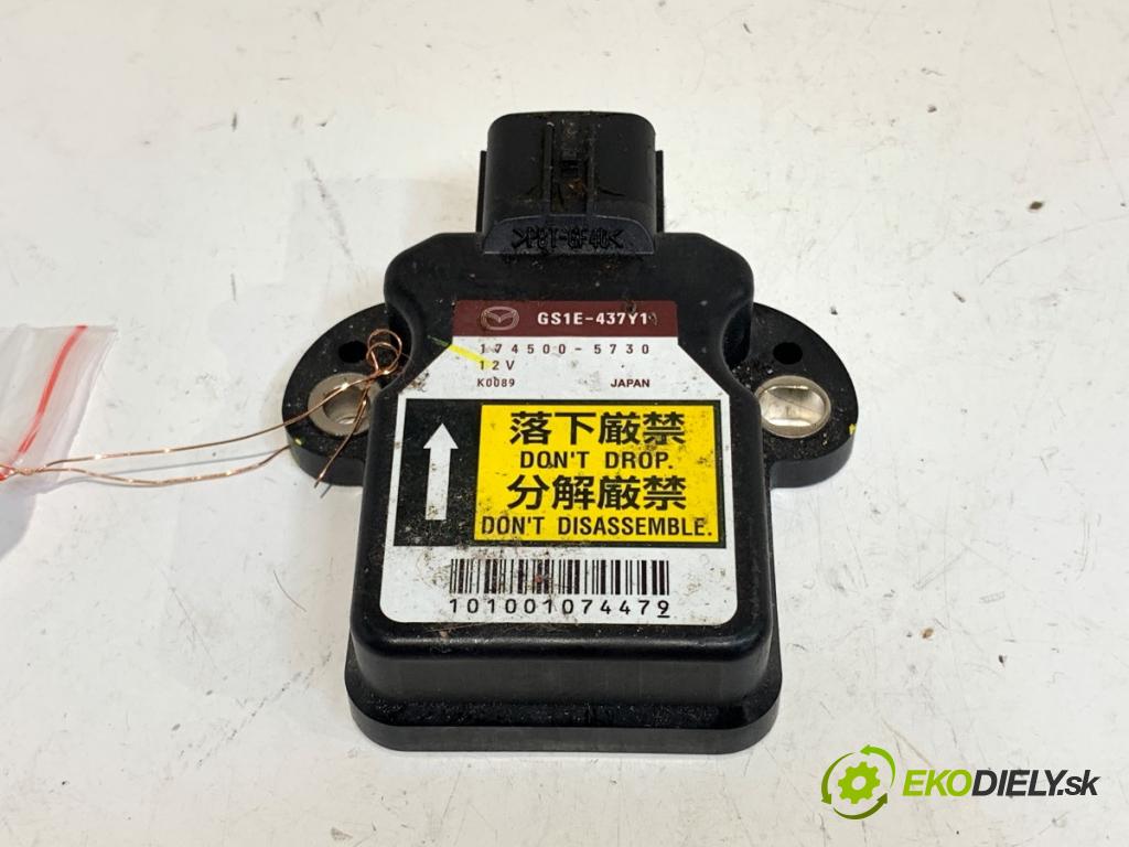 MAZDA 6 GH liftback 2008 108 kW 2.0 MZR (GHEFS) 1999 senzor airbag  (Snímač)