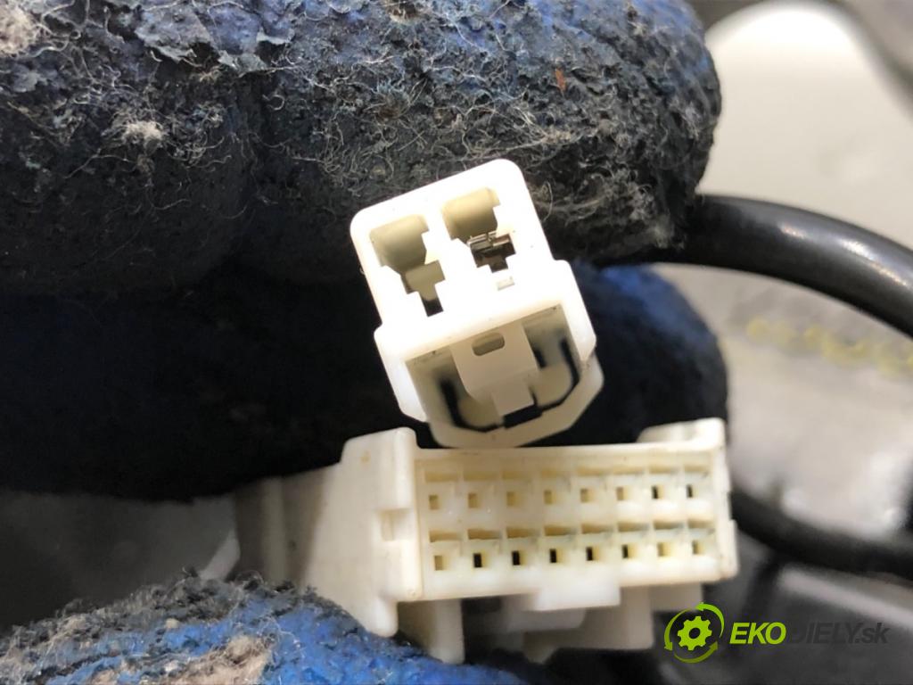 MAZDA 6 GH liftback 2008 108 kW 2.0 MZR (GHEFS) 1999 Volant  (Volant)