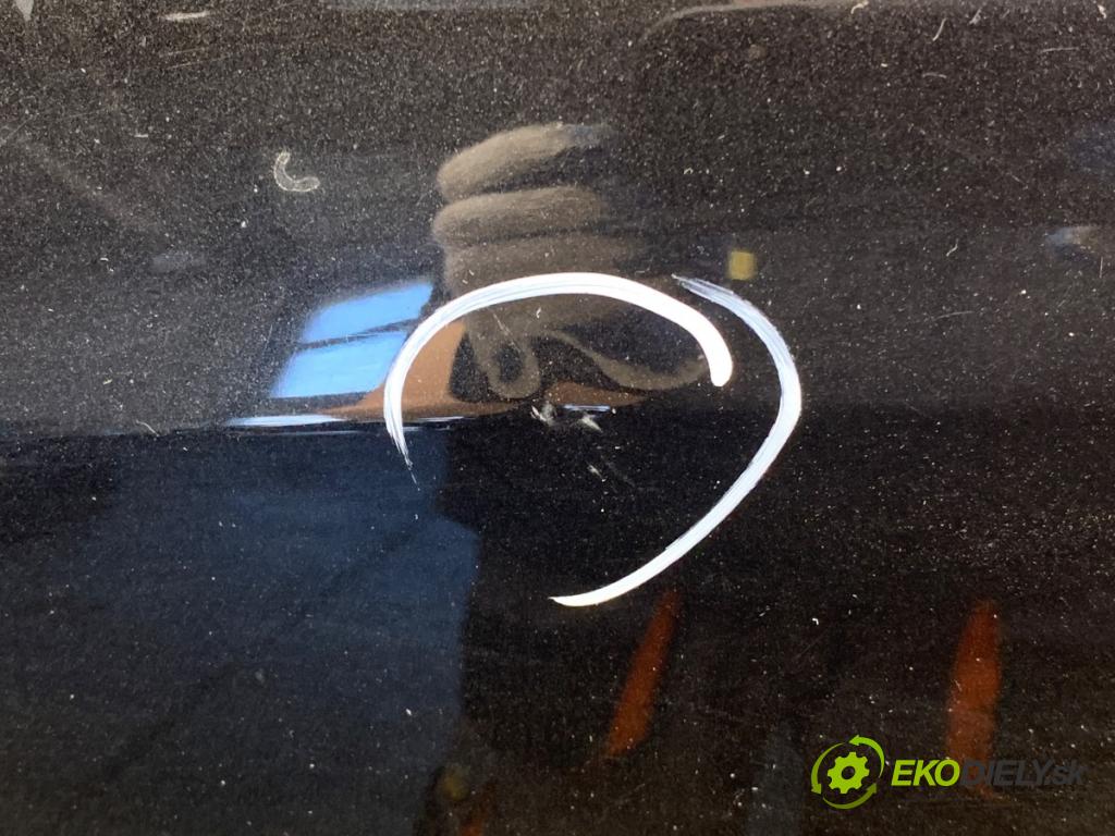 MAZDA 6 GH liftback 2008 108 kW 2.0 MZR (GHEFS) 1999 dveře pravý zadní část