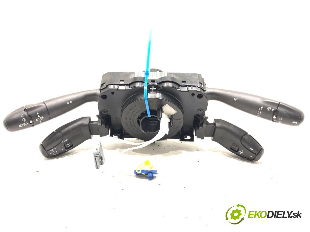 CITROEN BERLINGO II nadwozie wielkoprzestrzenne (MPV) 2018 88 kW 1.6 BlueHDi 120 1560 Prepínač kombinovaný 98200124XT (Prepínacie páčky pod volantom)