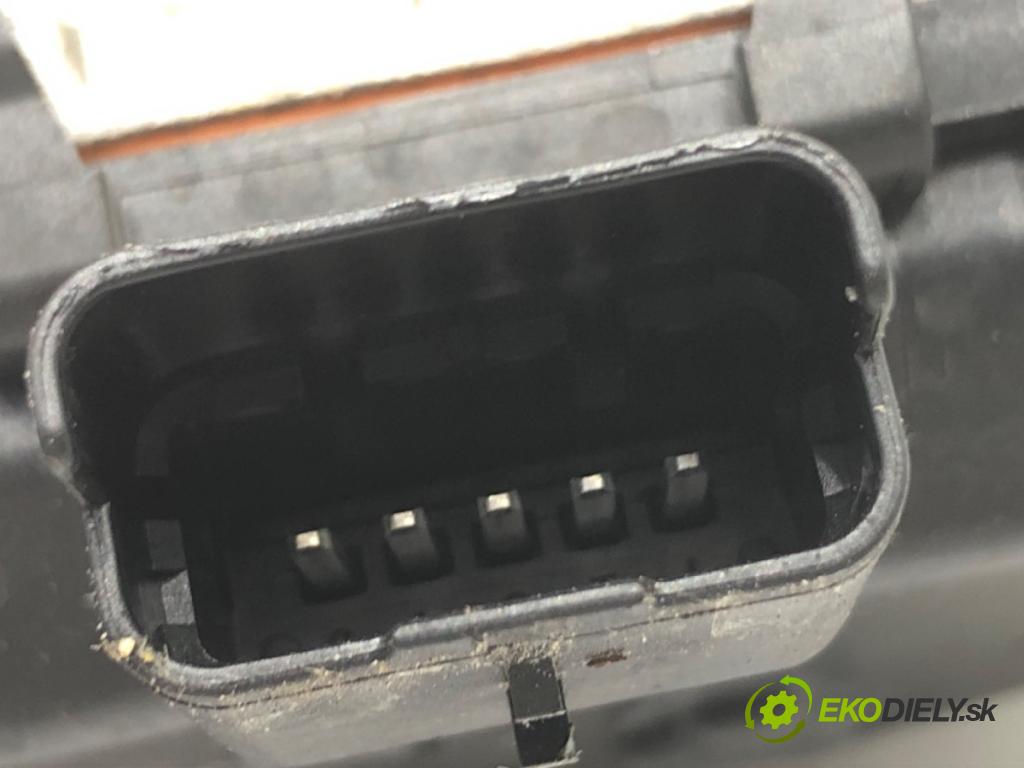 CITROEN BERLINGO II nadwozie wielkoprzestrzenne (MPV) 2018 88 kW 1.6 BlueHDi 120 1560 Škrtiaca klapka 9830301180 (Škrtiaca klapka)