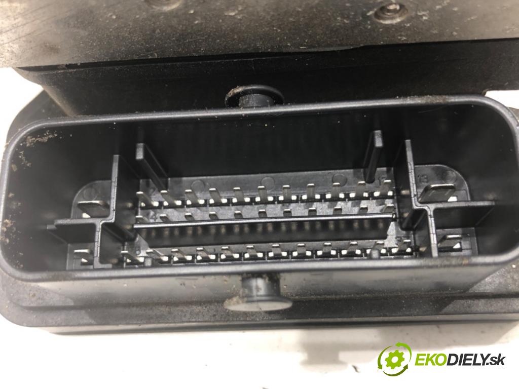 CITROEN BERLINGO II nadwozie wielkoprzestrzenne (MPV) 2018 88 kW 1.6 BlueHDi 120 1560 Pumpa ABS 9822873580 9811148380 (Pumpa ABS)